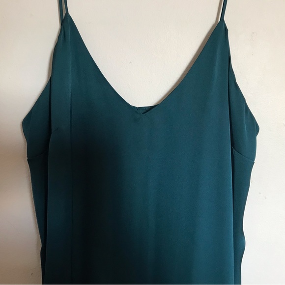 Beautiful green asymmetrical satin slip dress - Picture 3 of 8